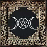 Triple Moon Pentagram Altar-tarot