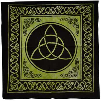 Triquetra Tote Bag
